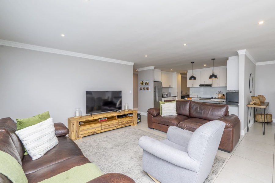 3 Bedroom Property for Sale in Protea Heights Western Cape